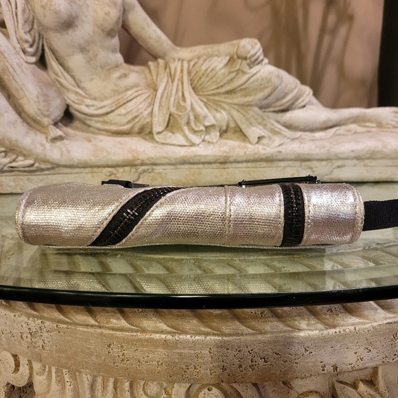 L.A.M.B. by Gwen Stefani Metallic Zipper Cloth Wallet NWOT Luxury Designer #587 - Picture 3 of 10